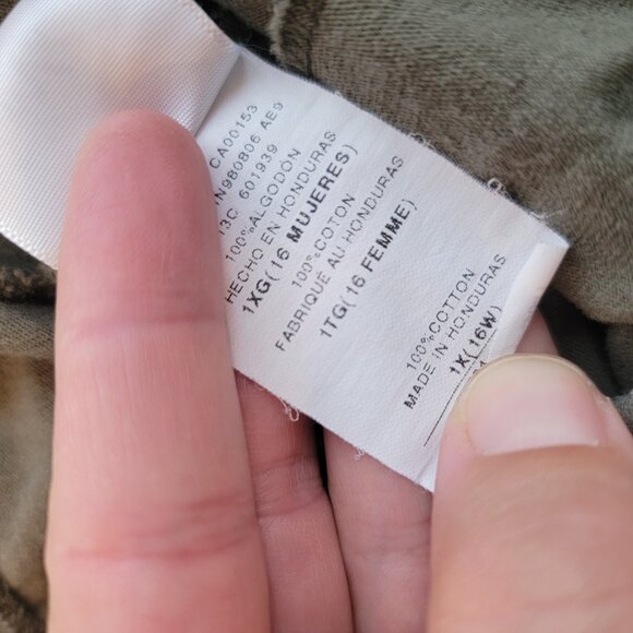 Hanes Women's Pajama Lounge Shorts in Green 1x - Picture 3 of 5